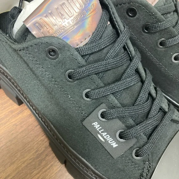 Palladium Womens low top boots - Picture 6 of 8